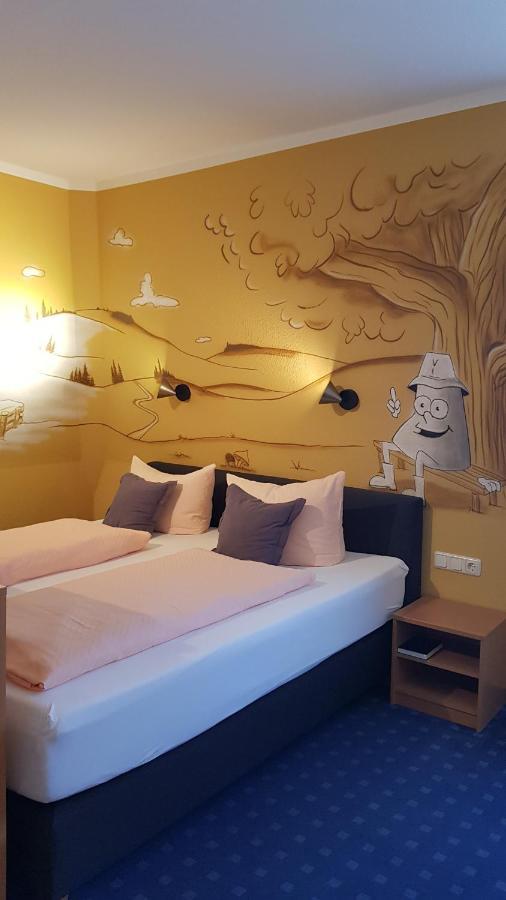 Hotel Vierenstrasse Neudorf  Extérieur photo